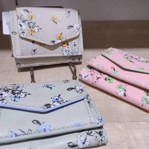 SALE財布