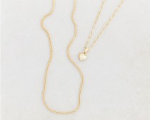 メタルネックレス