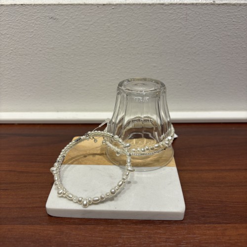 4A180139-4843-409B-83BA-E198275AFF61