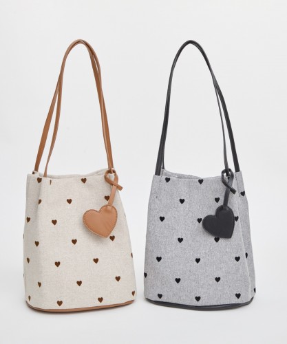 910290132127661-at (2)