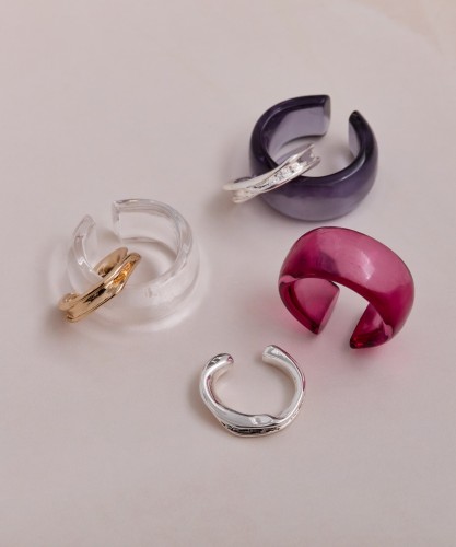 900239751122561-aaaaaat