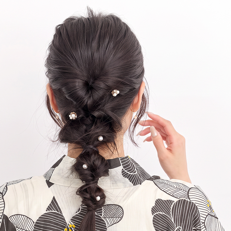 ビジューデザインパールヘアチャームセット