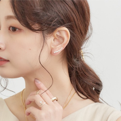 パールクリップピアス